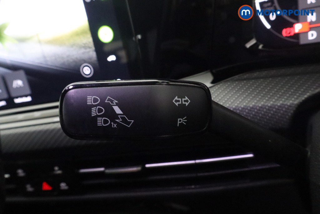 Volkswagen Golf R-Line Automatic Petrol Hatchback - Stock Number (1669433) - 14th supplementary image