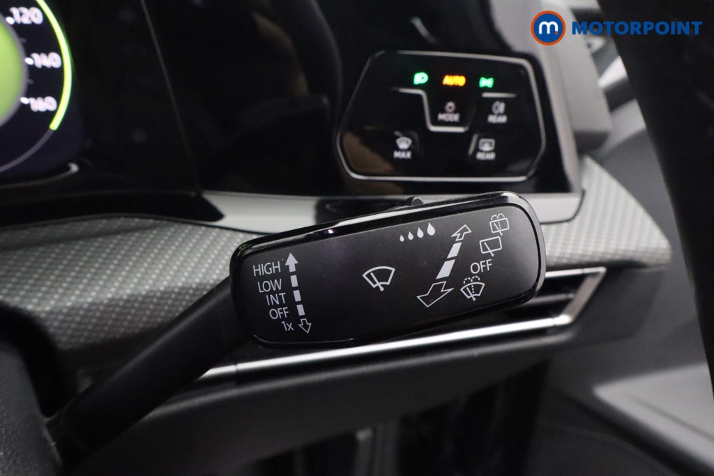 Volkswagen Golf R-Line Automatic Petrol Hatchback - Stock Number (1669433) - 15th supplementary image