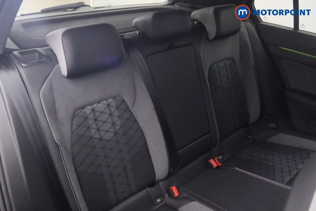Volkswagen Golf R-Line Automatic Petrol Hatchback - Stock Number (1669433) - 25th supplementary image
