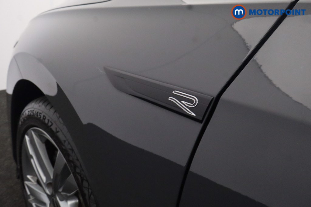 Volkswagen Golf R-Line Automatic Petrol Hatchback - Stock Number (1669433) - 33rd supplementary image
