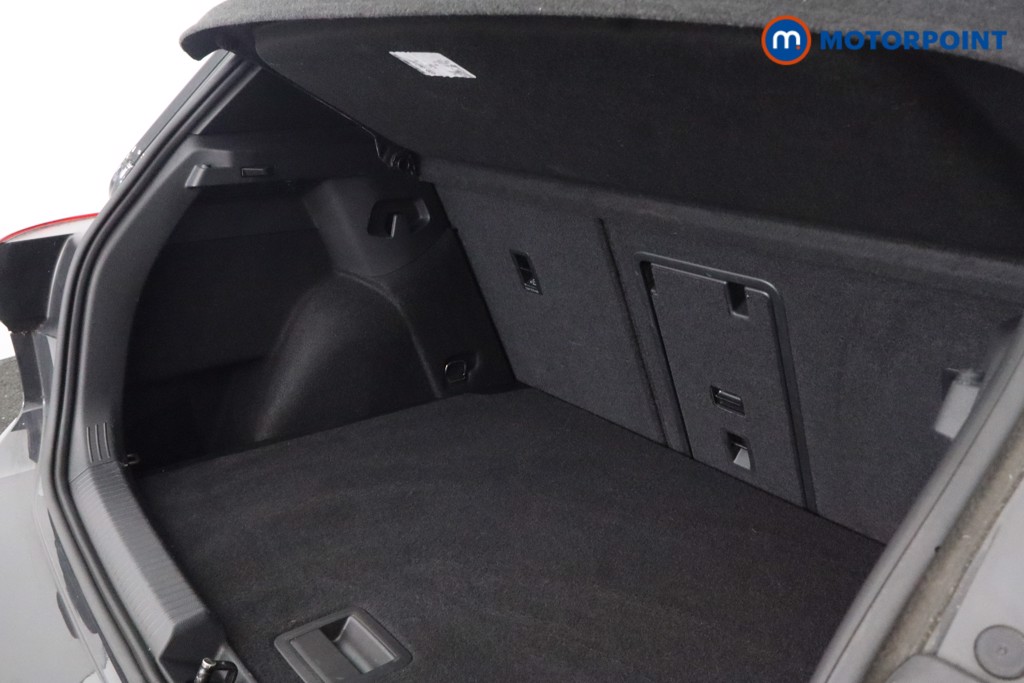 Volkswagen Golf R-Line Automatic Petrol Hatchback - Stock Number (1669433) - 43rd supplementary image
