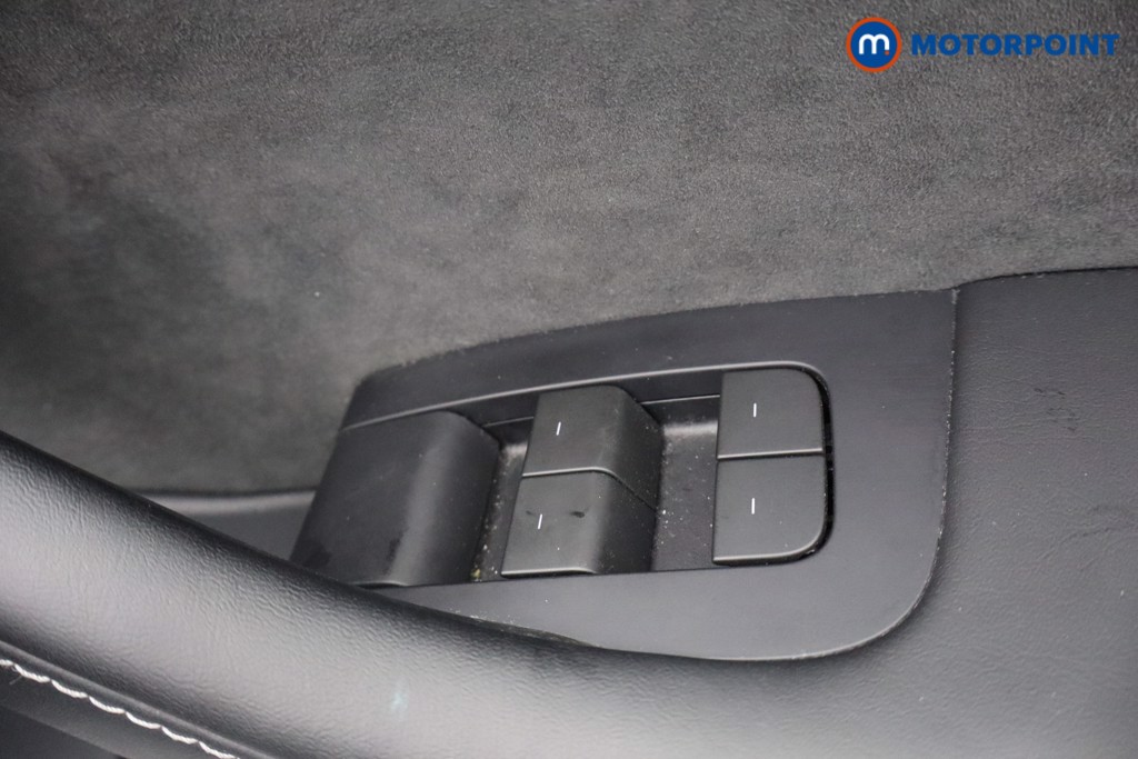Tesla Model Y Long Range Automatic Electric SUV - Stock Number (1669436) - 10th supplementary image