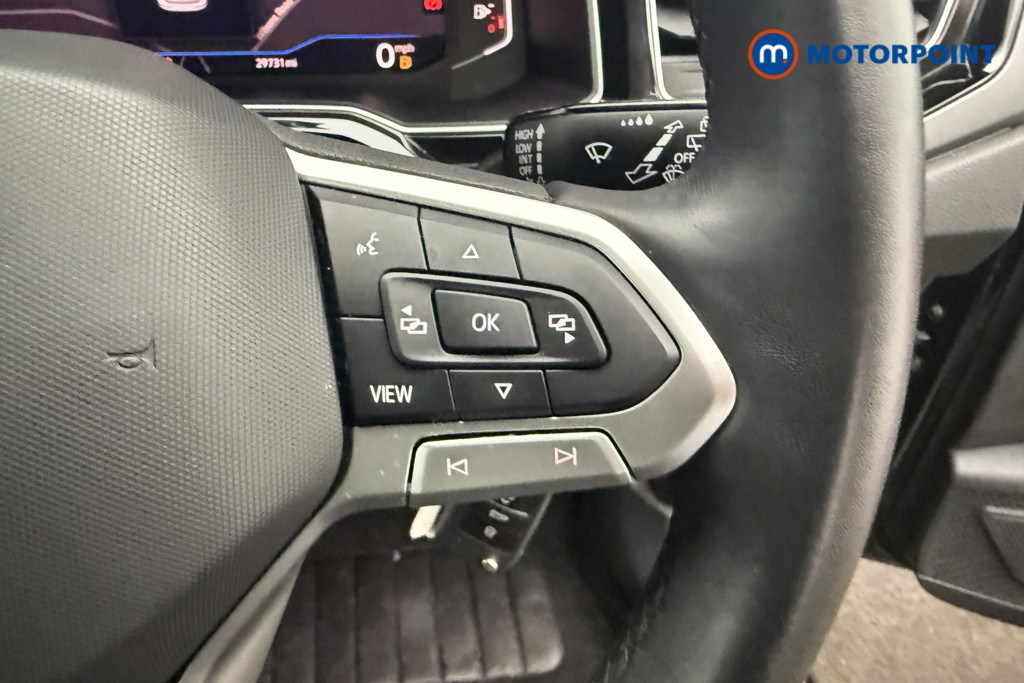 Volkswagen Polo R-Line Manual Petrol Hatchback - Stock Number (1669528) - 5th supplementary image