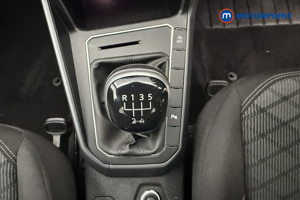 Volkswagen Polo R-Line Manual Petrol Hatchback - Stock Number (1669528) - 9th supplementary image