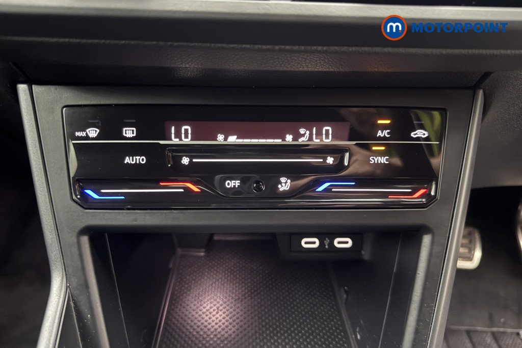Volkswagen Polo R-Line Manual Petrol Hatchback - Stock Number (1669528) - 11th supplementary image