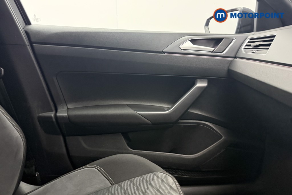 Volkswagen Polo R-Line Manual Petrol Hatchback - Stock Number (1669528) - 13th supplementary image