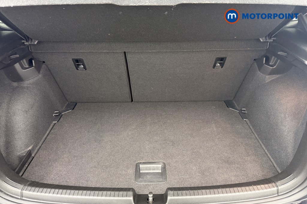 Volkswagen Polo R-Line Manual Petrol Hatchback - Stock Number (1669528) - 17th supplementary image