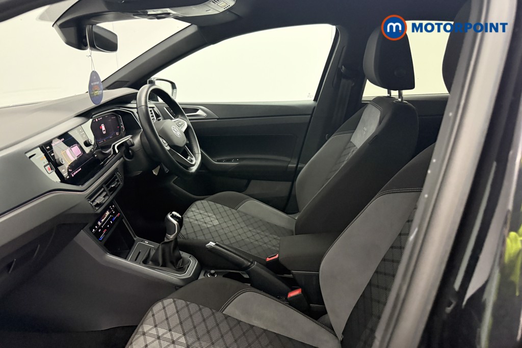 Volkswagen Polo R-Line Manual Petrol Hatchback - Stock Number (1669528) - 35th supplementary image