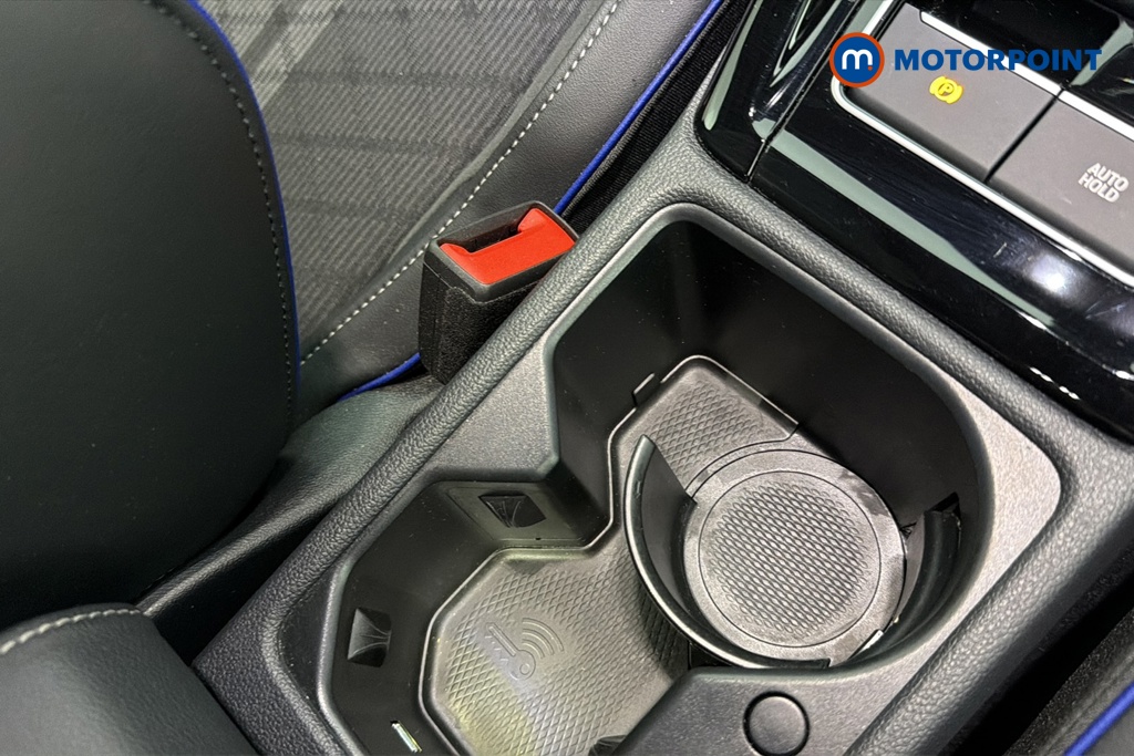 Volkswagen Golf Black Edition Manual Petrol Hatchback - Stock Number (1669588) - 16th supplementary image