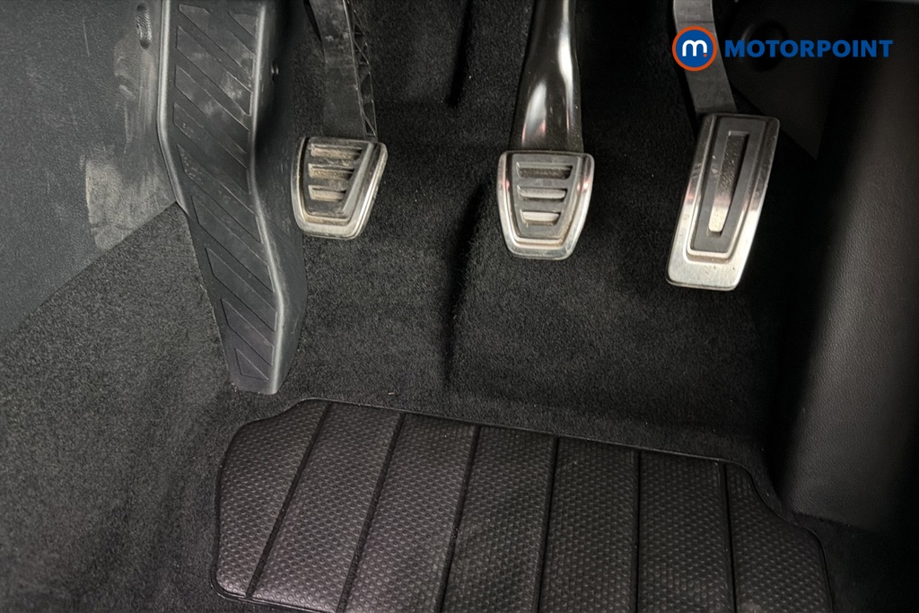 Volkswagen Golf Black Edition Manual Petrol Hatchback - Stock Number (1669588) - 24th supplementary image