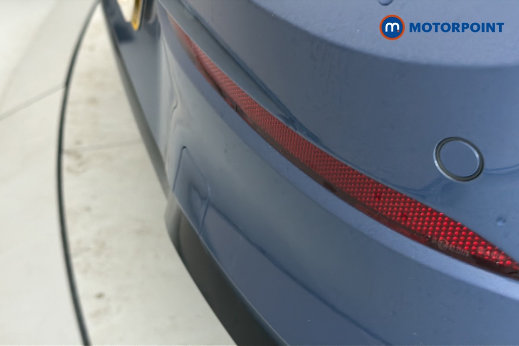 Volkswagen Golf Black Edition Manual Petrol Hatchback - Stock Number (1669588) - 39th supplementary image