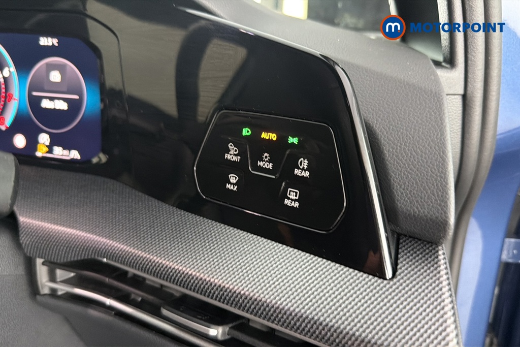 Volkswagen Golf Black Edition Automatic Petrol Hatchback - Stock Number (1669589) - 11th supplementary image