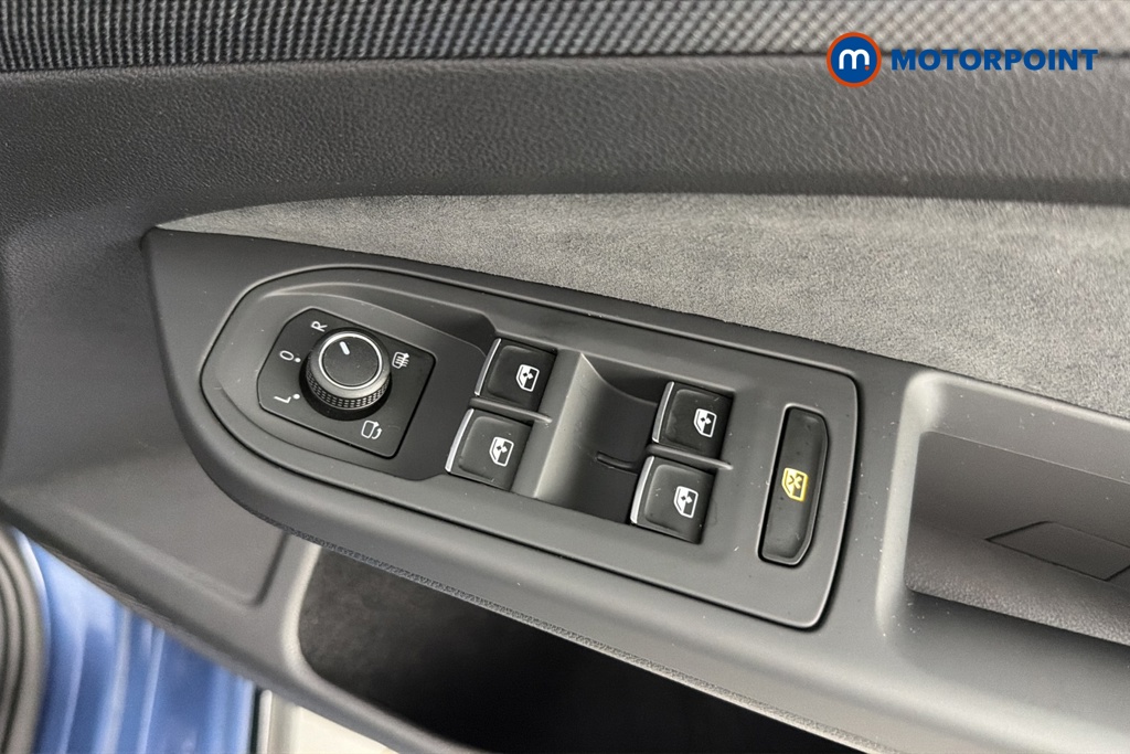 Volkswagen Golf Black Edition Automatic Petrol Hatchback - Stock Number (1669589) - 19th supplementary image