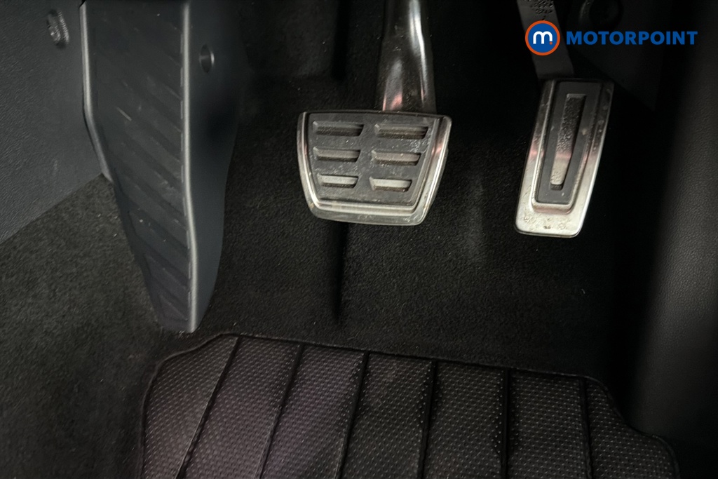 Volkswagen Golf Black Edition Automatic Petrol Hatchback - Stock Number (1669589) - 24th supplementary image