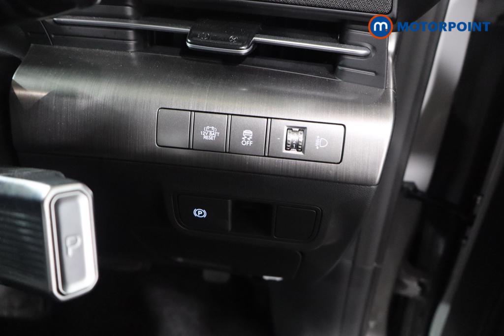 Hyundai Kona Advance Automatic Petrol-Electric Hybrid SUV - Stock Number (1669618) - 12th supplementary image