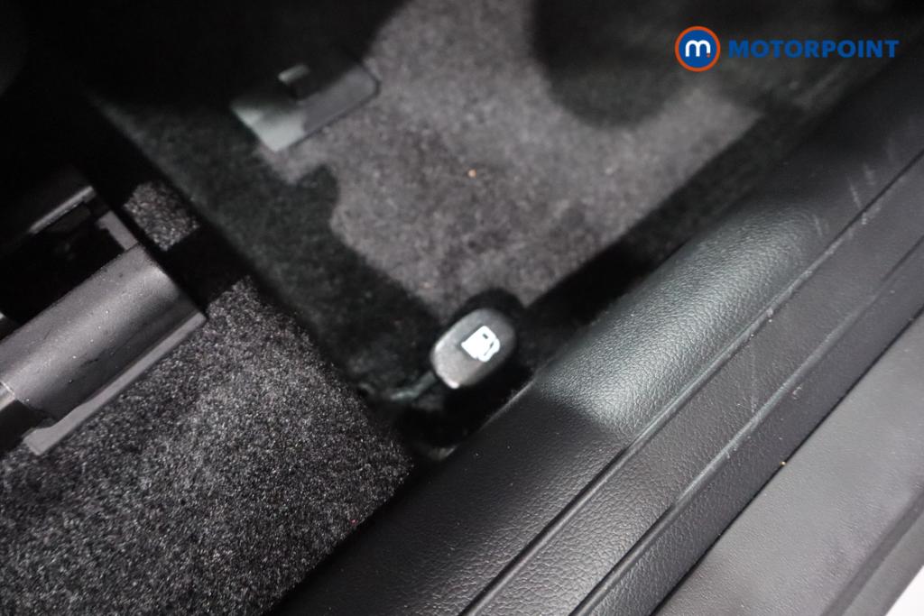 Hyundai Kona Advance Automatic Petrol-Electric Hybrid SUV - Stock Number (1669618) - 16th supplementary image