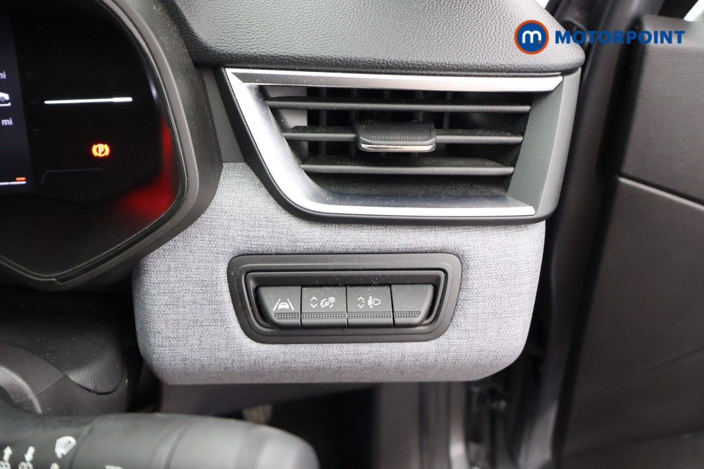 Renault Clio Evolution Manual Petrol Hatchback - Stock Number (1669822) - 8th supplementary image