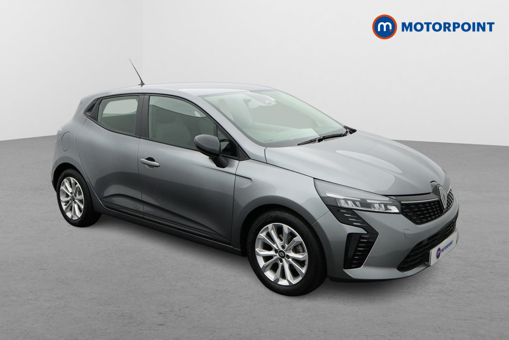 Renault Clio listing photo