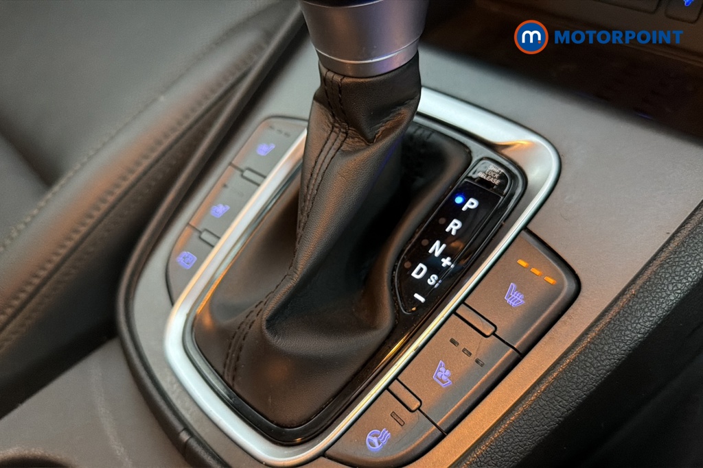 Hyundai Kona Ultimate Automatic Petrol-Electric Hybrid SUV - Stock Number (1669884) - 14th supplementary image