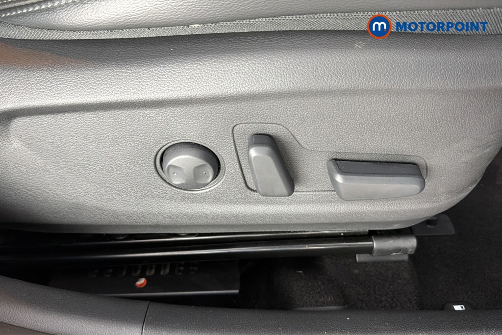 Hyundai Kona Ultimate Automatic Petrol-Electric Hybrid SUV - Stock Number (1669884) - 23rd supplementary image