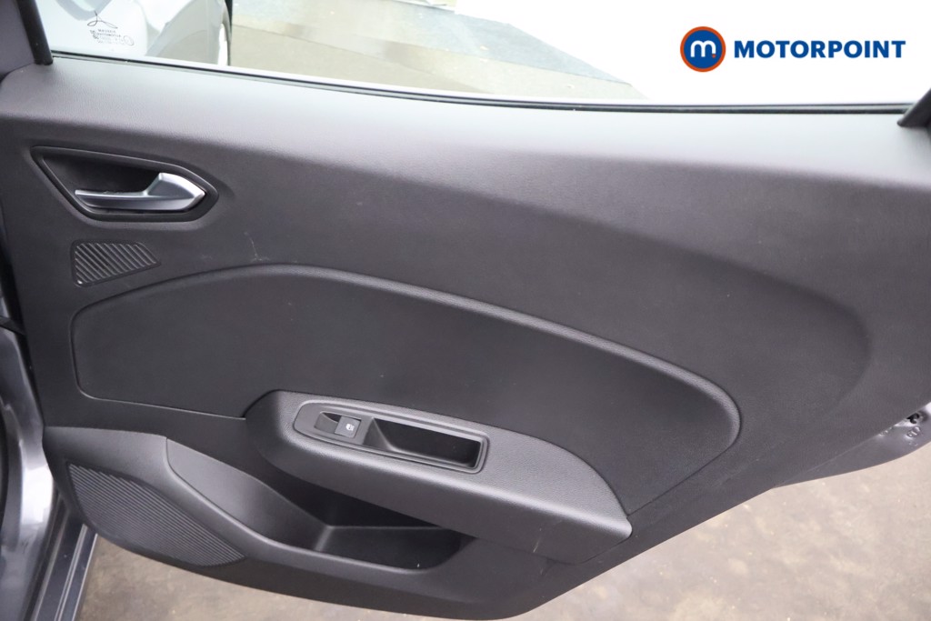Renault Clio Evolution Manual Petrol Hatchback - Stock Number (1669908) - 21st supplementary image