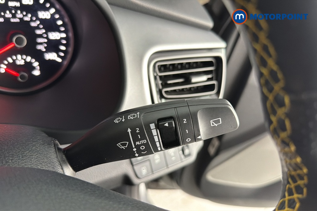 KIA Stonic Quantum Manual Petrol SUV - Stock Number (1670127) - 6th supplementary image