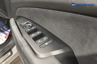 KIA Sportage Gt-Line Automatic Petrol-Electric Hybrid SUV - Stock Number (1670298) - 19th supplementary image