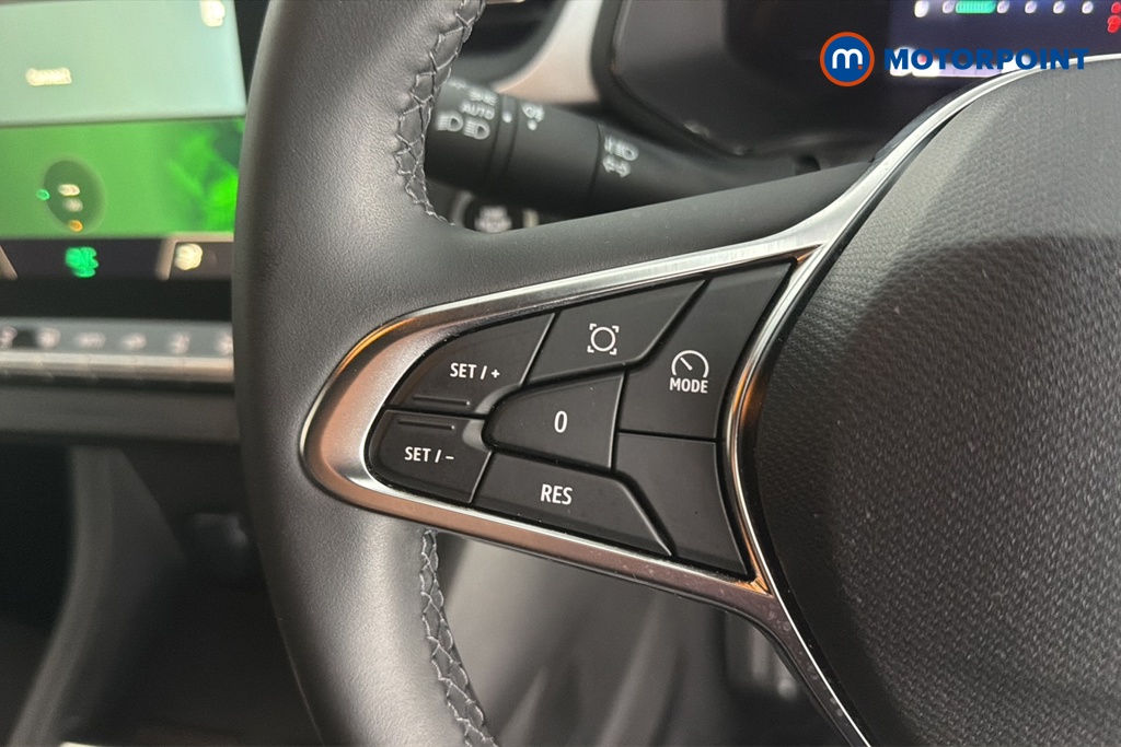 Renault Captur Evolution Manual Petrol SUV - Stock Number (1670407) - 4th supplementary image