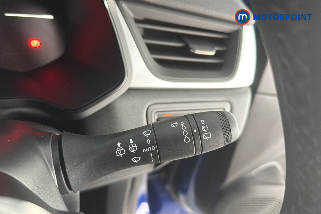 Renault Captur Evolution Manual Petrol SUV - Stock Number (1670407) - 6th supplementary image