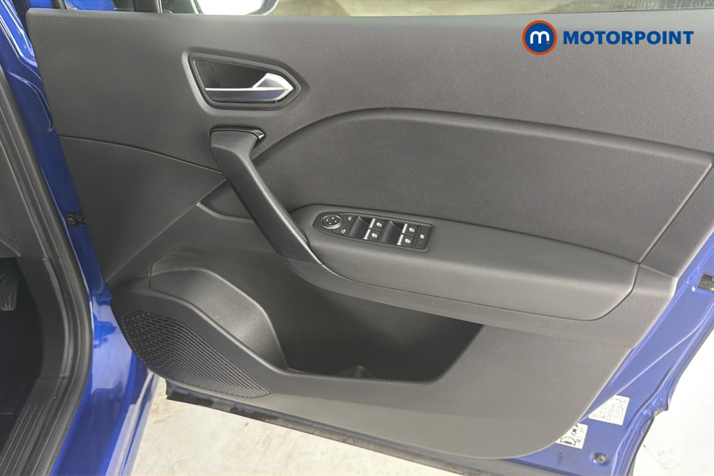 Renault Captur Evolution Manual Petrol SUV - Stock Number (1670407) - 18th supplementary image