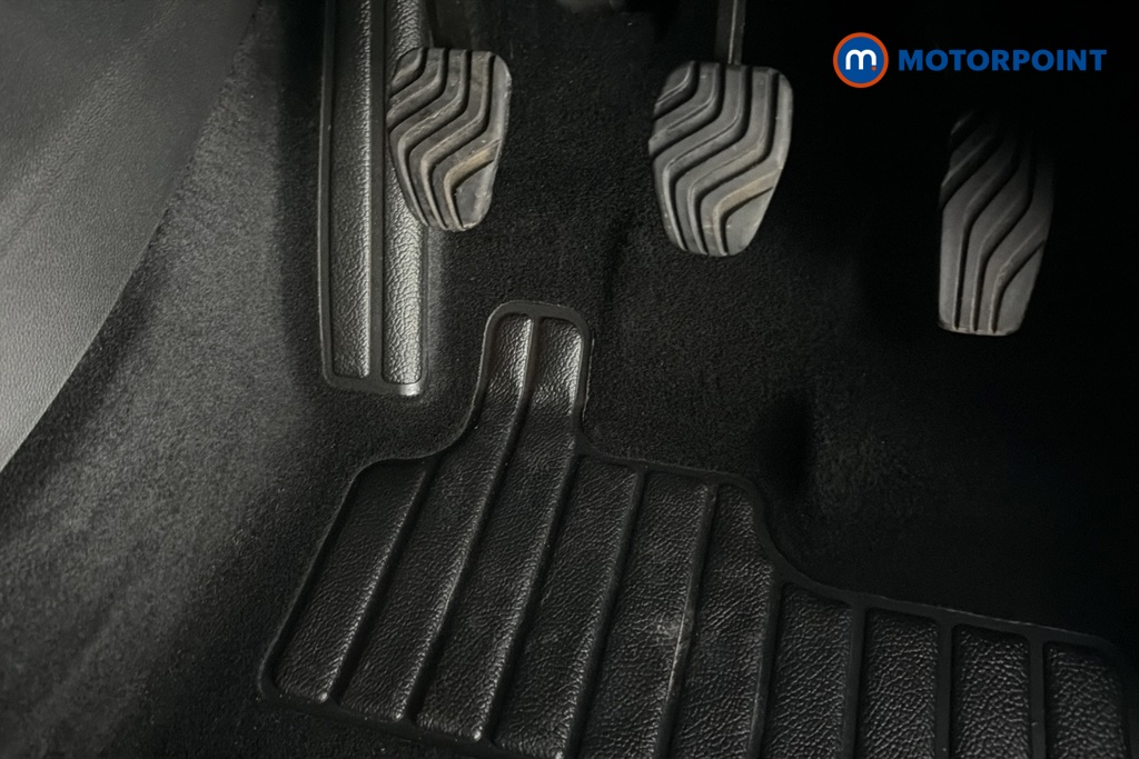 Renault Captur Evolution Manual Petrol SUV - Stock Number (1670407) - 24th supplementary image