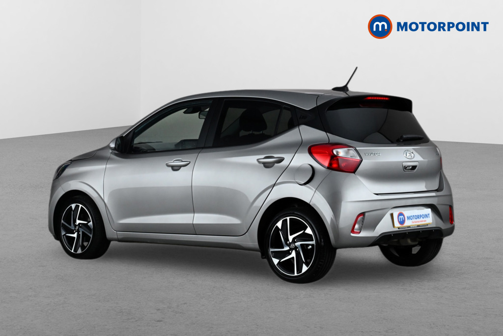 Hyundai I10 Premium Automatic Petrol Hatchback - Stock Number (1670412) - Passenger side rear corner