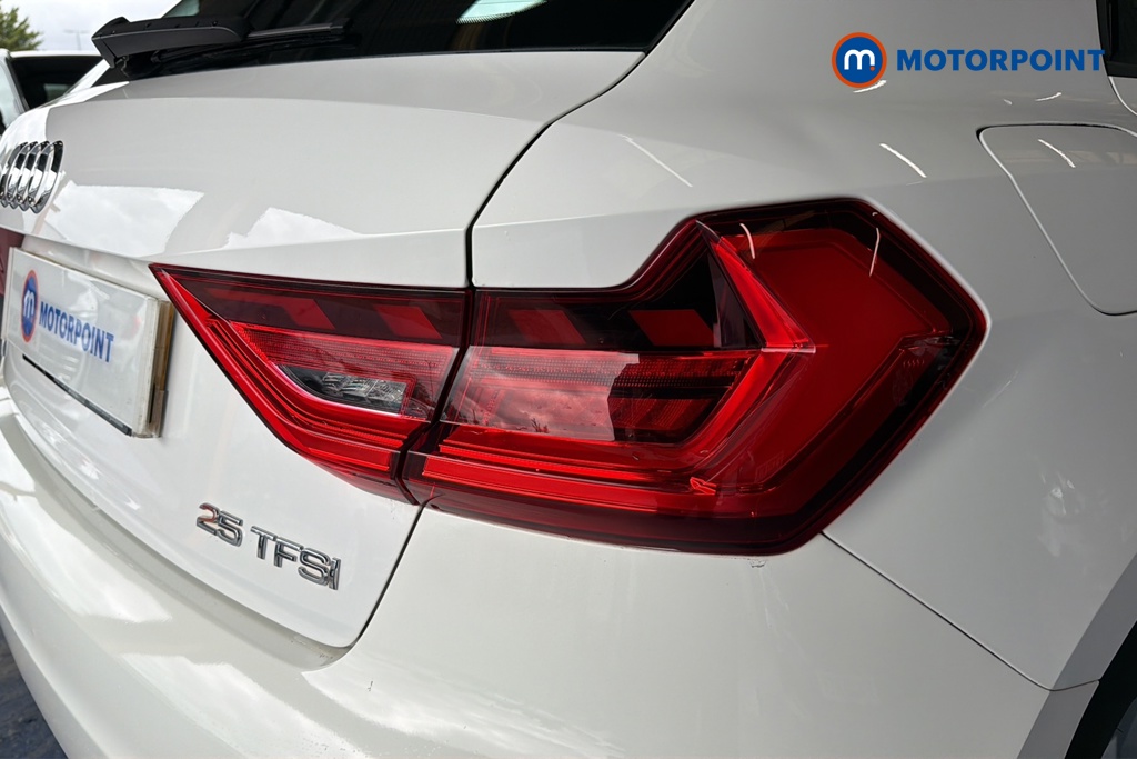 Audi A1 Technik Manual Petrol Hatchback - Stock Number (1670483) - 36th supplementary image