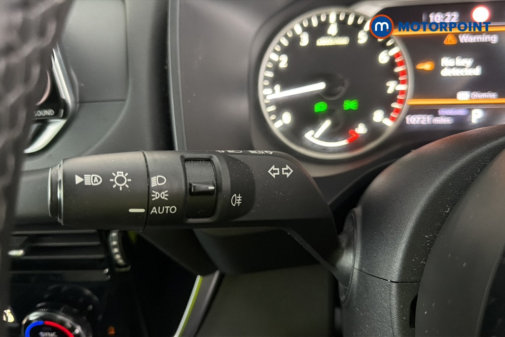 Nissan Qashqai Acenta Premium Automatic Petrol SUV - Stock Number (1670675) - 5th supplementary image