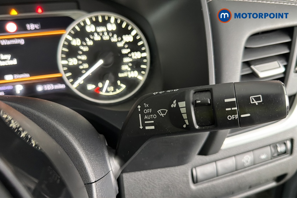 Nissan Qashqai Acenta Premium Automatic Petrol SUV - Stock Number (1670675) - 6th supplementary image