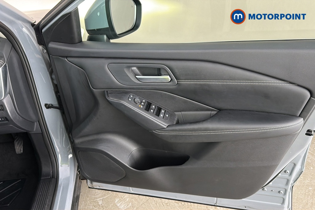 Nissan Qashqai Acenta Premium Automatic Petrol SUV - Stock Number (1670675) - 18th supplementary image
