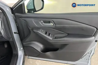 Nissan Qashqai Acenta Premium Automatic Petrol SUV - Stock Number (1670675) - 18th supplementary image