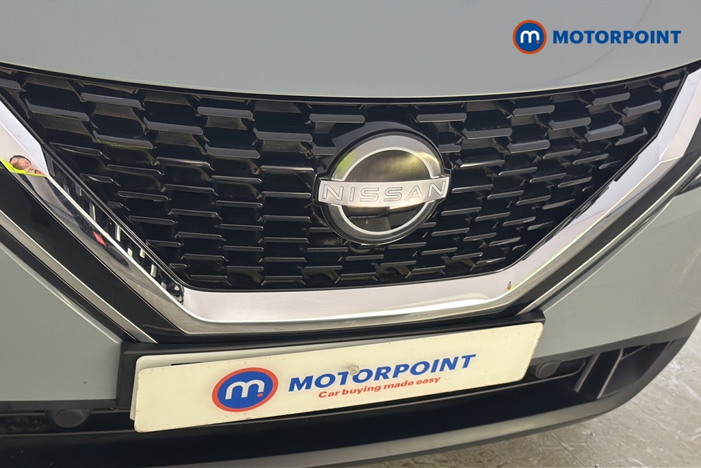 Nissan Qashqai Acenta Premium Automatic Petrol SUV - Stock Number (1670675) - 43rd supplementary image