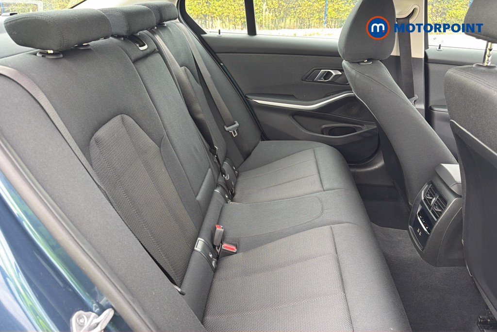 BMW 3 Series Sport Automatic Petrol Plug-In Hybrid Saloon - Stock Number (1670733) - 28th supplementary image