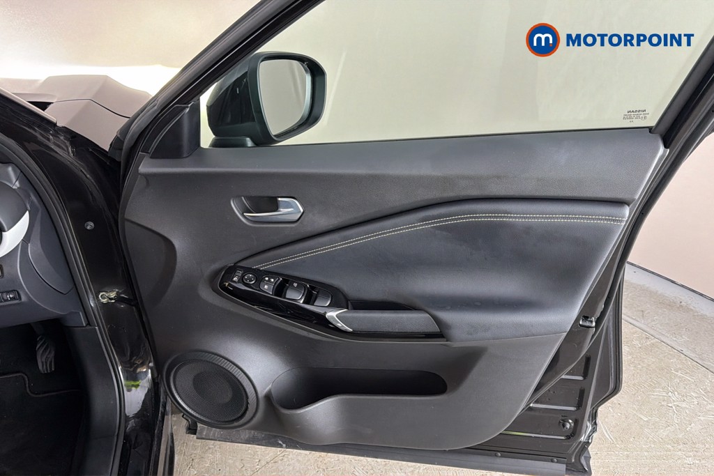 Nissan Juke Premiere Edition Automatic Petrol-Electric Hybrid SUV - Stock Number (1670746) - 19th supplementary image