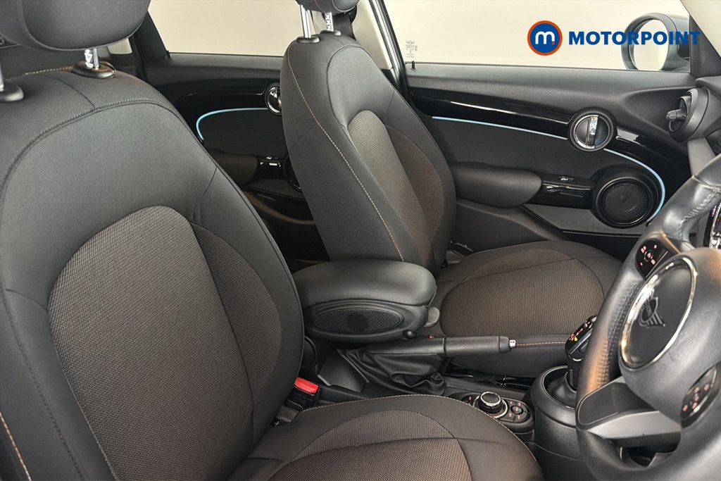 Mini Hatchback Cooper Classic Automatic Petrol Hatchback - Stock Number (1670764) - 22nd supplementary image