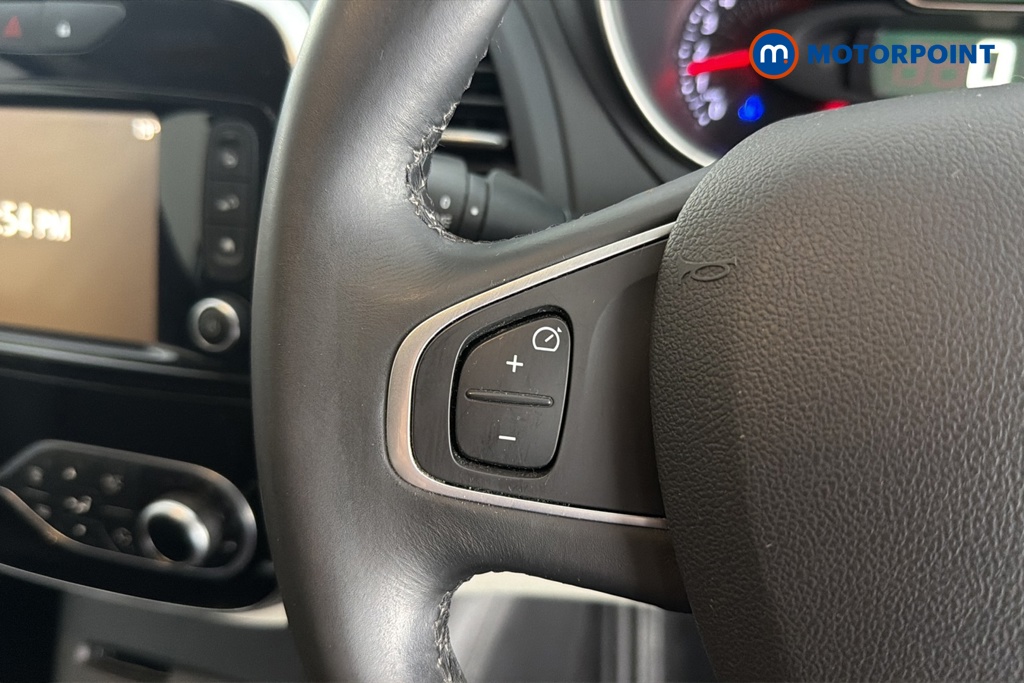 Renault Captur Gt Line Manual Petrol SUV - Stock Number (1670775) - 4th supplementary image