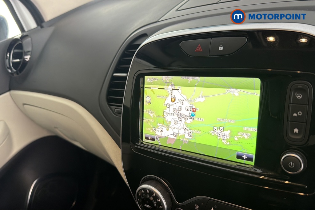 Renault Captur Gt Line Manual Petrol SUV - Stock Number (1670775) - 9th supplementary image