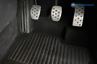 Renault Captur Gt Line Manual Petrol SUV - Stock Number (1670775) - 24th supplementary image