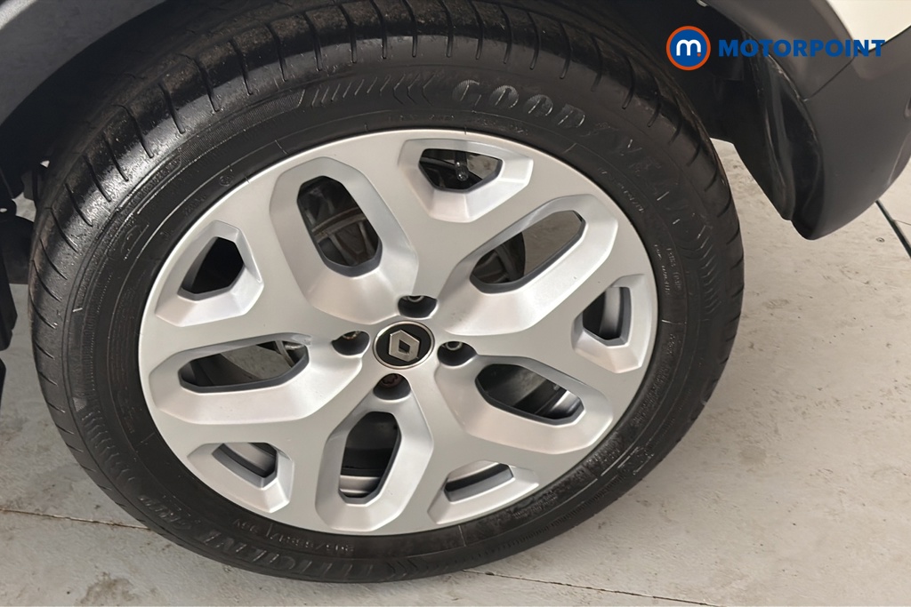 Renault Captur Gt Line Manual Petrol SUV - Stock Number (1670775) - 45th supplementary image