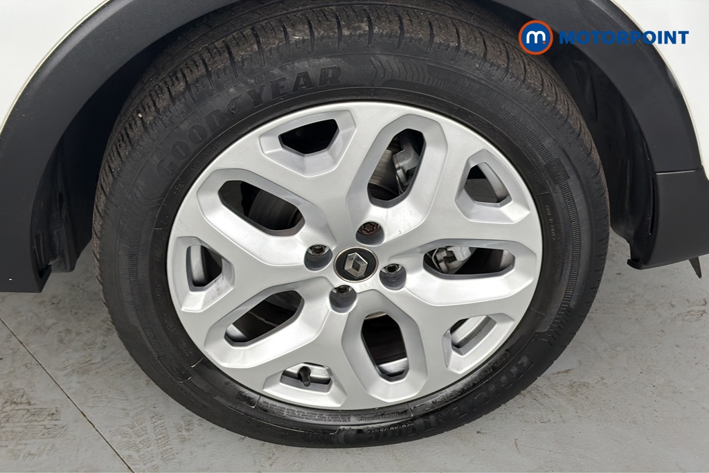 Renault Captur Gt Line Manual Petrol SUV - Stock Number (1670775) - 47th supplementary image