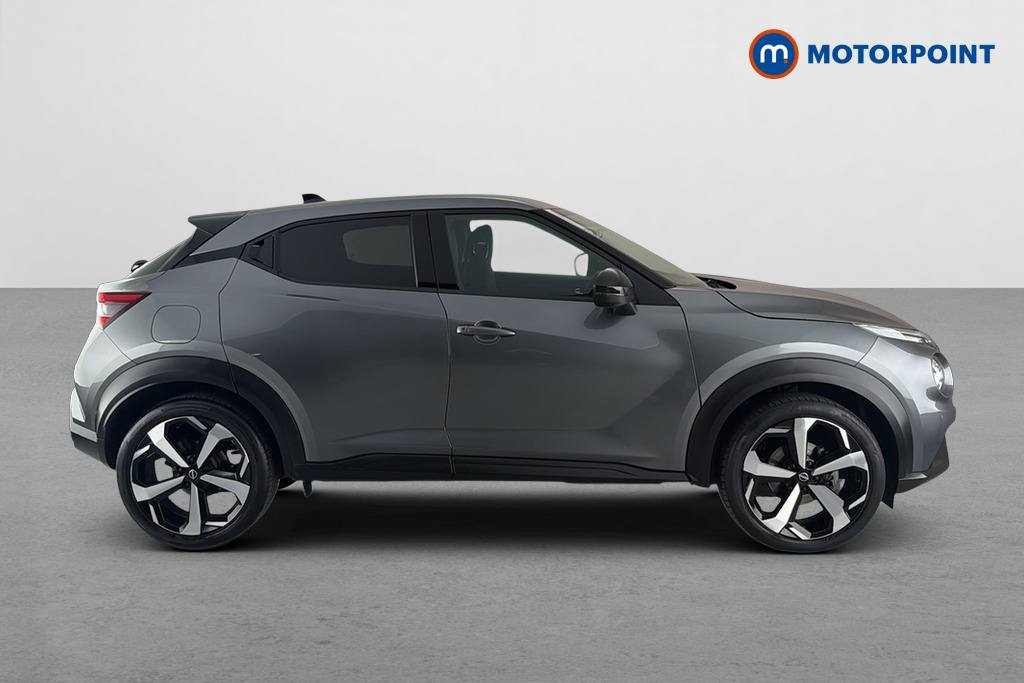 Nissan Juke Tekna Automatic Petrol SUV - Stock Number (1670798) - Passenger side