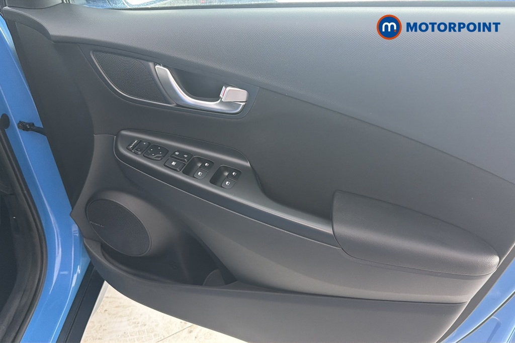 Hyundai Kona Premium Manual Petrol SUV - Stock Number (1670920) - 18th supplementary image