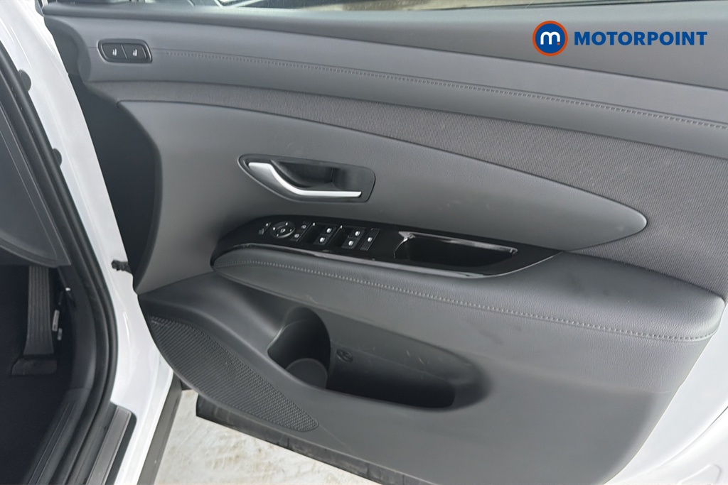 Hyundai Tucson Ultimate Automatic Petrol Plug-In Hybrid SUV - Stock Number (1670989) - 18th supplementary image