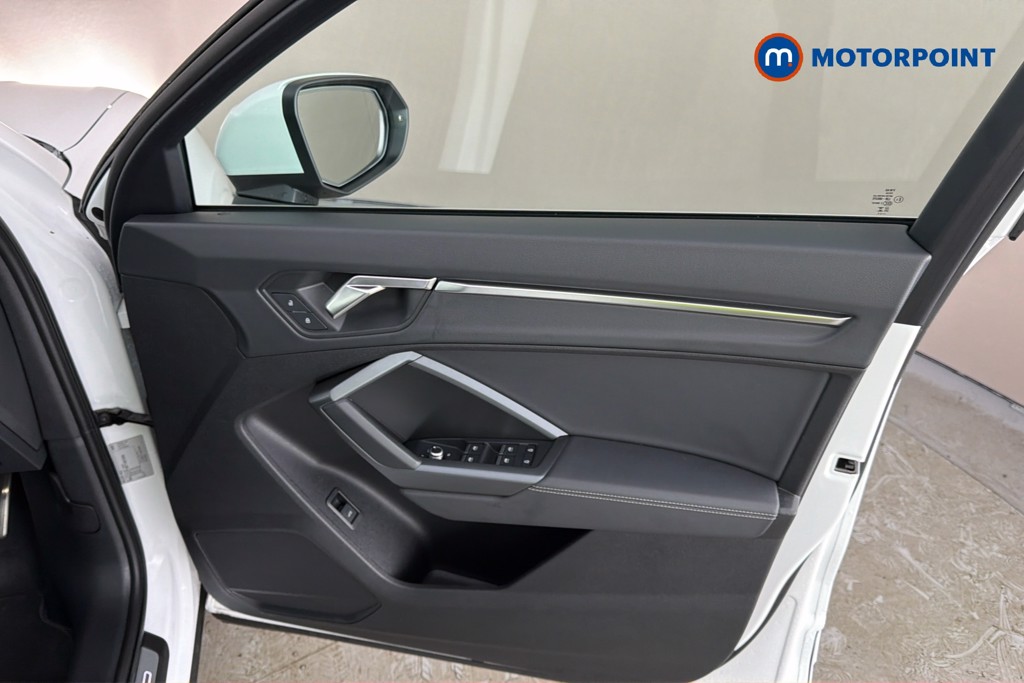 Audi Q3 S Line Automatic Petrol SUV - Stock Number (1671459) - 19th supplementary image